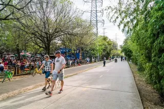 Photo #3: 21095357 Listing