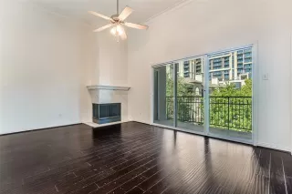 Photo #2: 21095508 Listing
