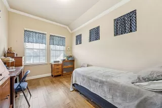 Photo #5: 21095686 Listing