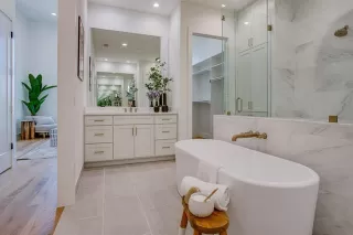 Photo #5: 21095764 Listing