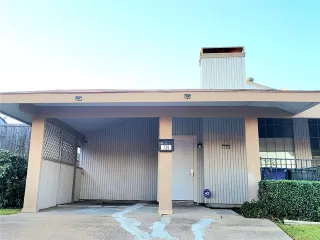 Photo #3: 21095812 Listing