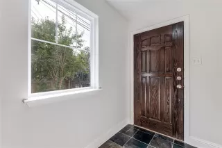 Photo #4: 21096027 Listing