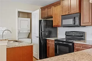 Photo #2: 21096294 Listing