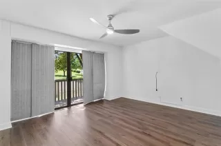 Photo #6: 21096927 Listing 