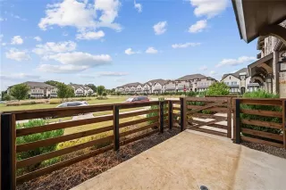 Photo #3: 21096974 Listing