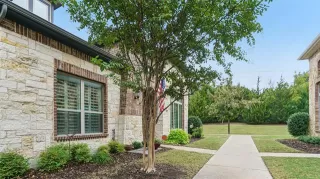 Photo #3: 21097092 Listing