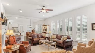 Photo #5: 21097092 Listing