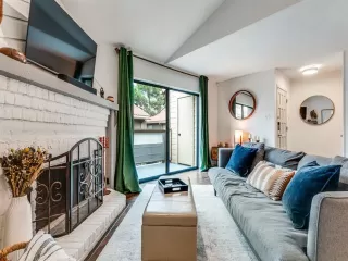 Photo #6: 21097691 Listing