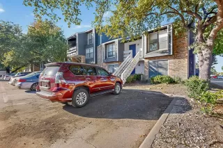 Photo #3: 21097781 Listing