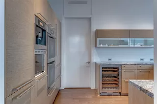 Photo #6: 21097869 Listing