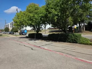 Photo #6: 21098019 Listing