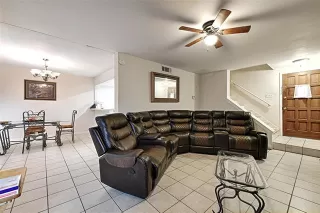 Photo #5: 21098245 Listing