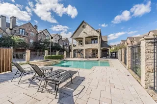 Photo #6: 21098380 Listing 