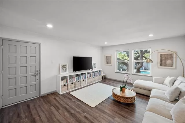 MLS: 21098425 Condo For Sale