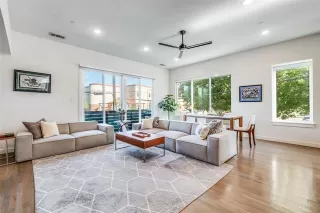 Photo #6: 21098500 Listing 