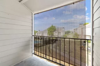 Photo #4: 21098762 Listing