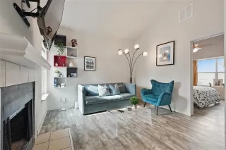 Photo #5: 21099411 Listing