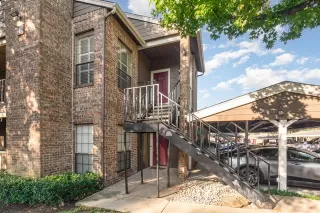 Photo #3: 21099604 Listing