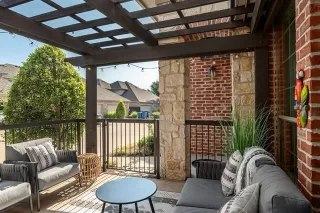 Photo #6: 21099757 Listing