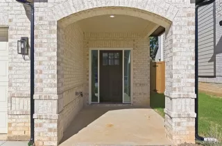 Photo #2: 21099772 Listing 