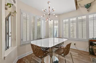 Photo #4: 21100043 Listing