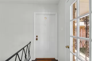 Photo #2: 21100369 Listing 