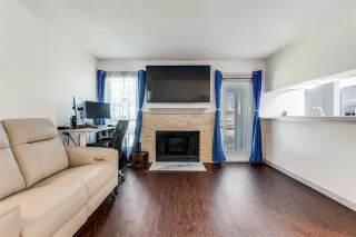 Photo #6: 21100475 Listing 