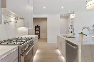 Photo #3: 21100581 Listing 