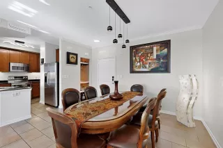 Photo #6: 21101058 Listing 