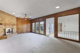 Photo #4: 21101654 Listing 