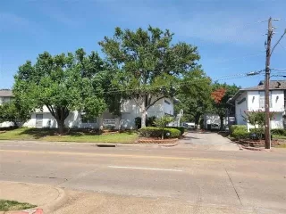 Photo #2: 21102465 Listing 