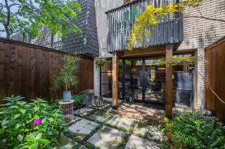 Photo #2: 21102735 Listing