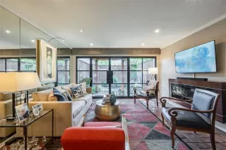 Photo #4: 21102735 Listing