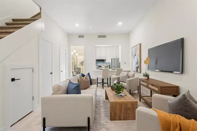 MLS: 21104193 Condo For Sale