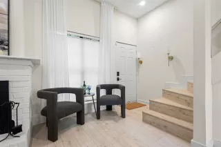 Photo #4: 21104193 Listing 