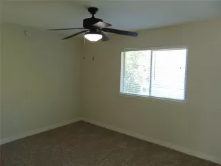 Photo #5: 21104354 Listing