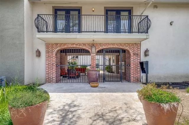 MLS: 21104614 Condo For Sale