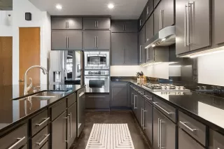 Photo #5: 21104908 Listing