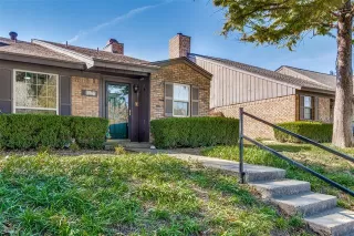 Photo #2: 21105148 Listing