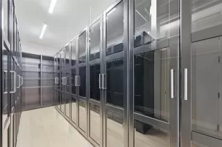 Photo #4: 21105152 Listing