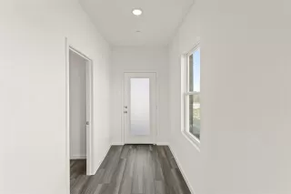 Photo #6: 21105931 Listing