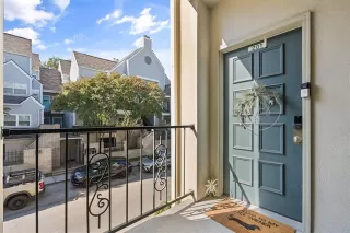 Photo #2: 21106414 Listing