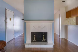 Photo #2: 21107232 Listing