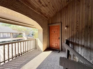 Photo #2: 21108128 Listing 