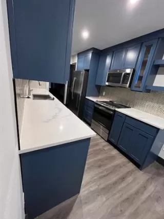 Photo #4: 21108160 Listing