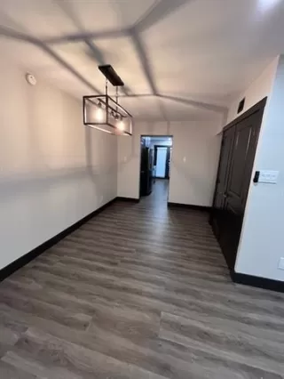 Photo #6: 21108160 Listing