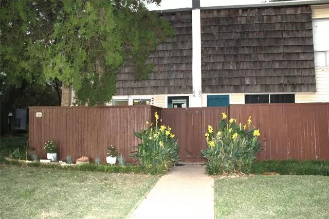 MLS: 21108164 Condo For Sale