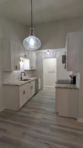 Photo #4: 21108378 Listing 