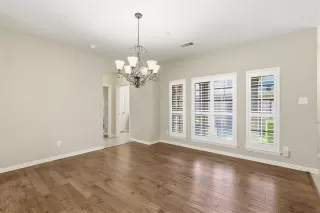 Photo #3: 21108553 Listing 