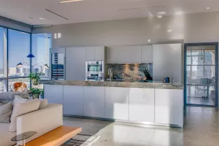 Photo #5: 21108571 Listing 